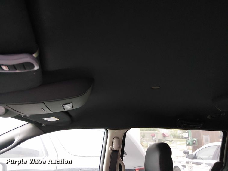 image for item EG8775 2017 Dodge Grand Caravan SXT van