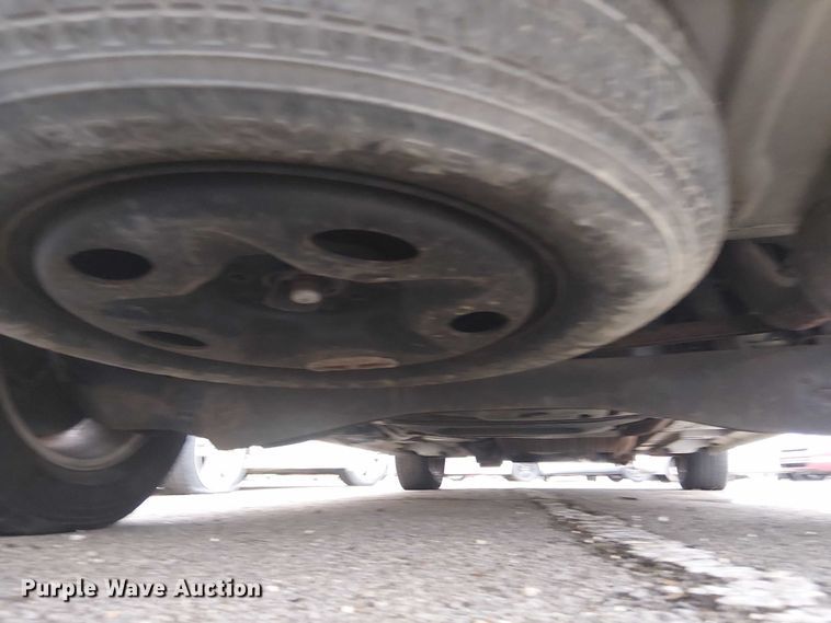 image for item EG8777 2004 Ford Freestar SES van