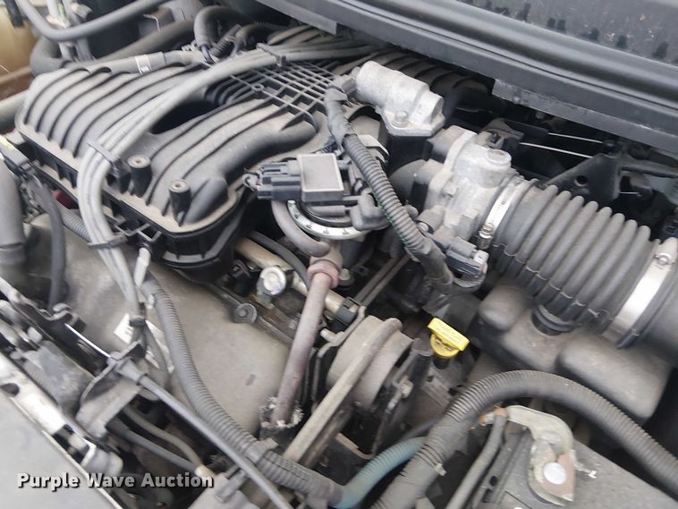 image for item EG8777 2004 Ford Freestar SES van