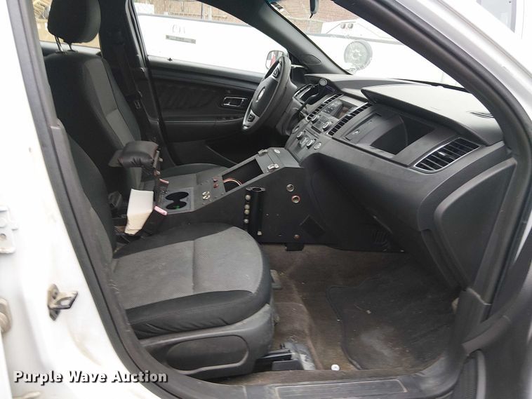 image for item EG8778 2014 Ford Taurus Police Interceptor 
