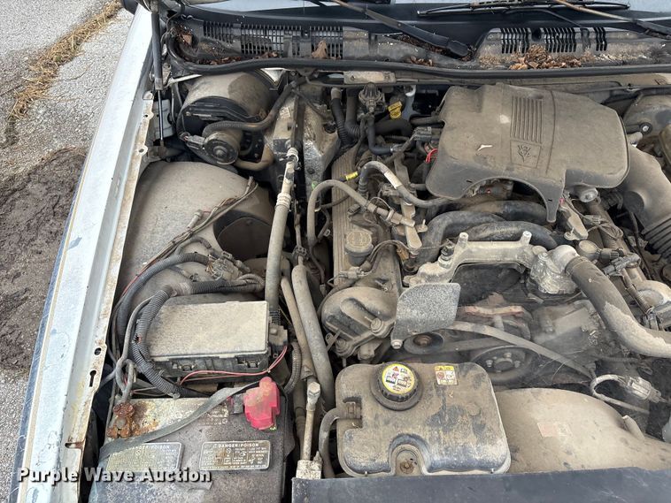 image for item EG8779 2005 Ford Crown Victoria Police Interceptor 