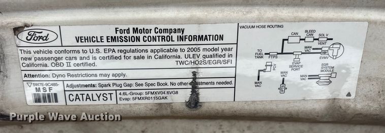 image for item EG8779 2005 Ford Crown Victoria Police Interceptor 