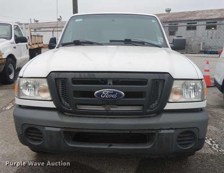 image for item EG8784 2010 Ford Ranger SuperCab pickup truck