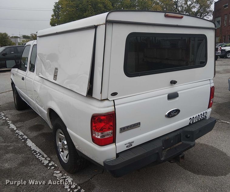 image for item EG8784 2010 Ford Ranger SuperCab pickup truck