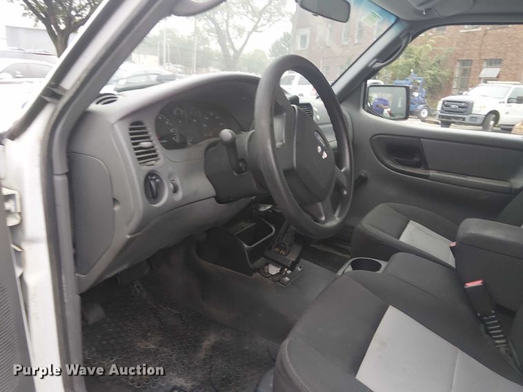 image for item EG8784 2010 Ford Ranger SuperCab pickup truck