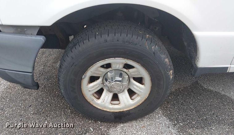 image for item EG8784 2010 Ford Ranger SuperCab pickup truck