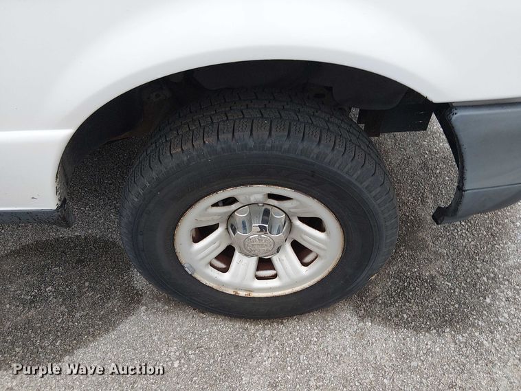 image for item EG8784 2010 Ford Ranger SuperCab pickup truck