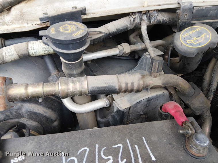 image for item EG8785 2002 Ford E150 van