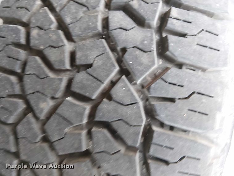 image for item EG8785 2002 Ford E150 van