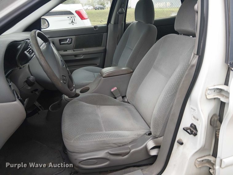 image for item EG8786 2001 Ford Taurus 