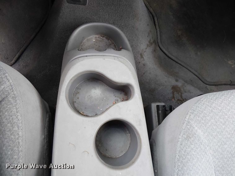 image for item EG8786 2001 Ford Taurus 