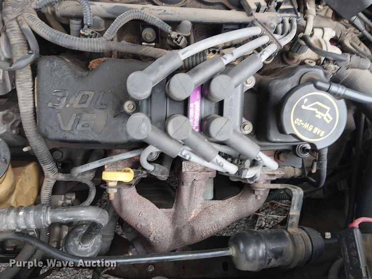 image for item EG8786 2001 Ford Taurus 