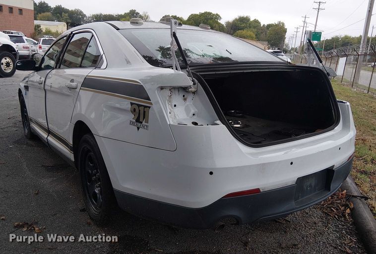 image for item EG8787 2013 Ford Taurus Police Interceptor 