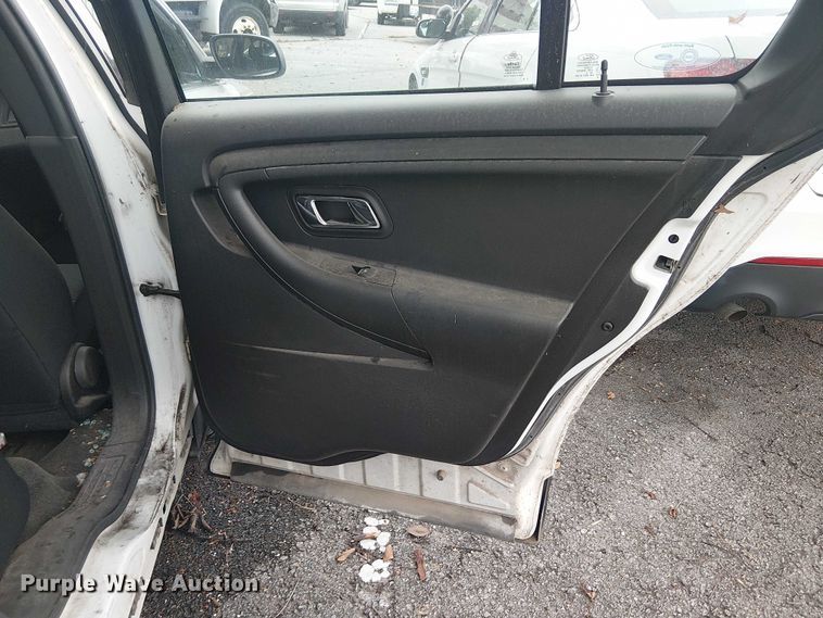 image for item EG8787 2013 Ford Taurus Police Interceptor 