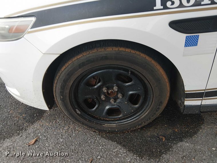 image for item EG8787 2013 Ford Taurus Police Interceptor 