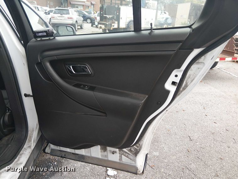 image for item EG8788 2016 Ford Taurus Police Interceptor 