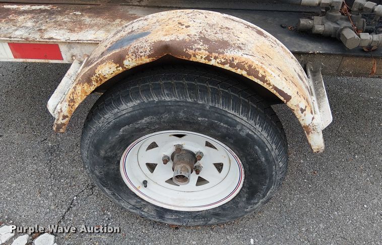 image for item EG8798 Shop Built log splitter