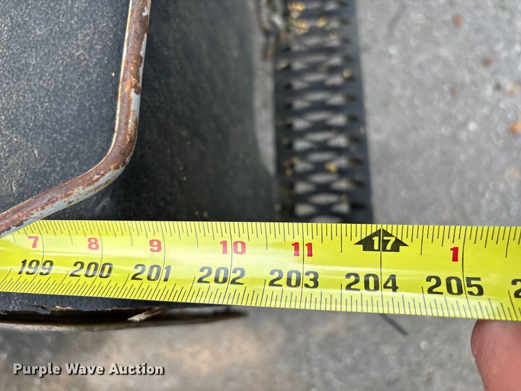 image for item EG8799 2009 International 4400 utility / service truck