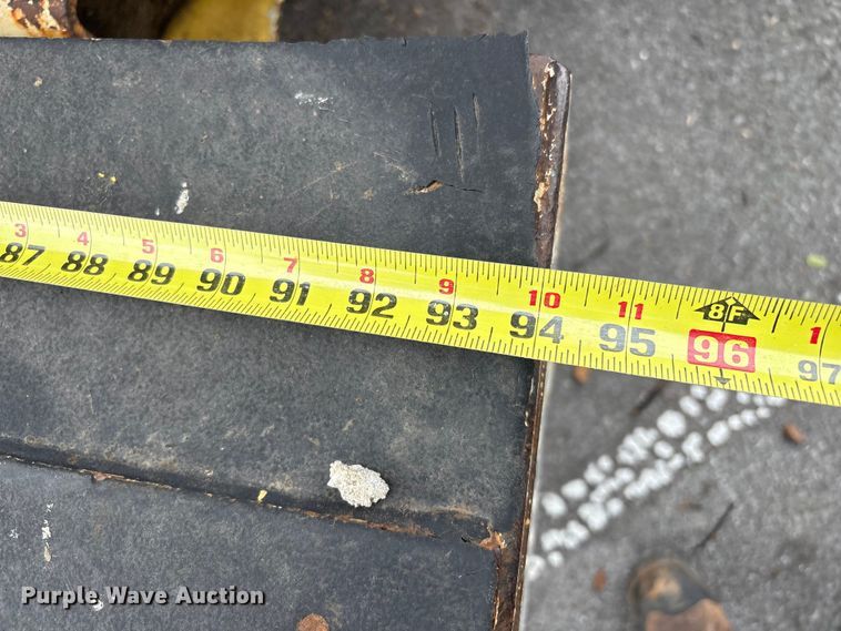 image for item EG8799 2009 International 4400 utility / service truck