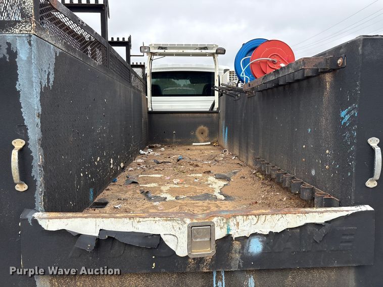 image for item EG8800 2011 International 7400 utility / service truck