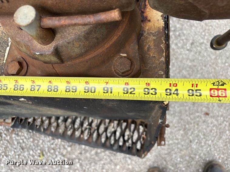 image for item EG8800 2011 International 7400 utility / service truck