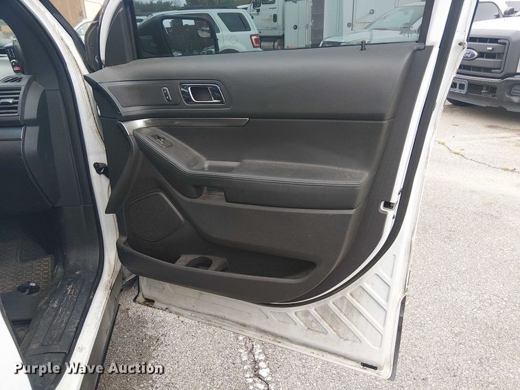 image for item EG8809 2015 Ford Explorer Police Interceptor SUV