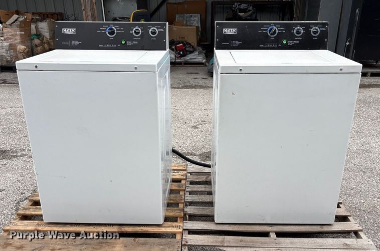 image for item EG8811 (2) Maytag Commercial MVWP575GW0 washers