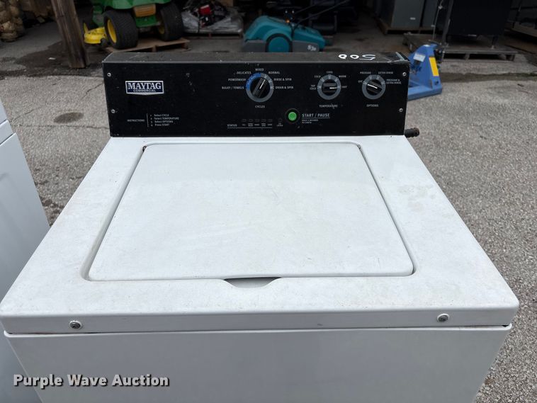 image for item EG8811 (2) Maytag Commercial MVWP575GW0 washers