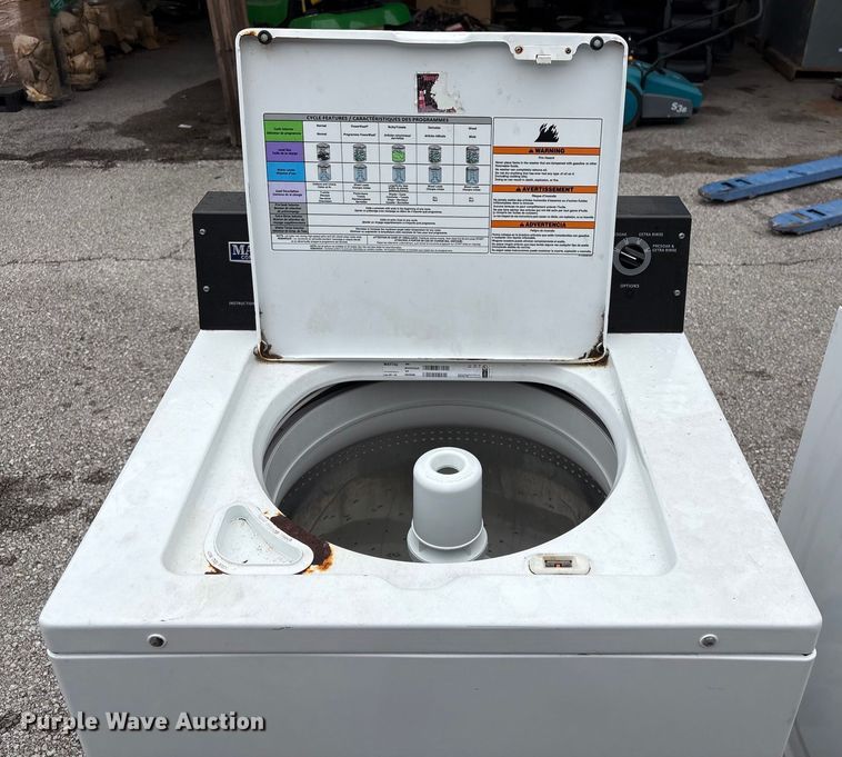 image for item EG8811 (2) Maytag Commercial MVWP575GW0 washers