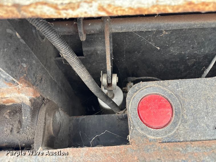 image for item EG8817 2001 International F-2554 dump truck