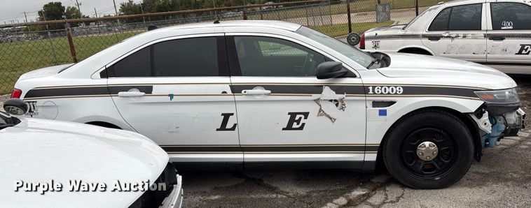 image for item EG8819 2016 Ford Taurus Police Interceptor 