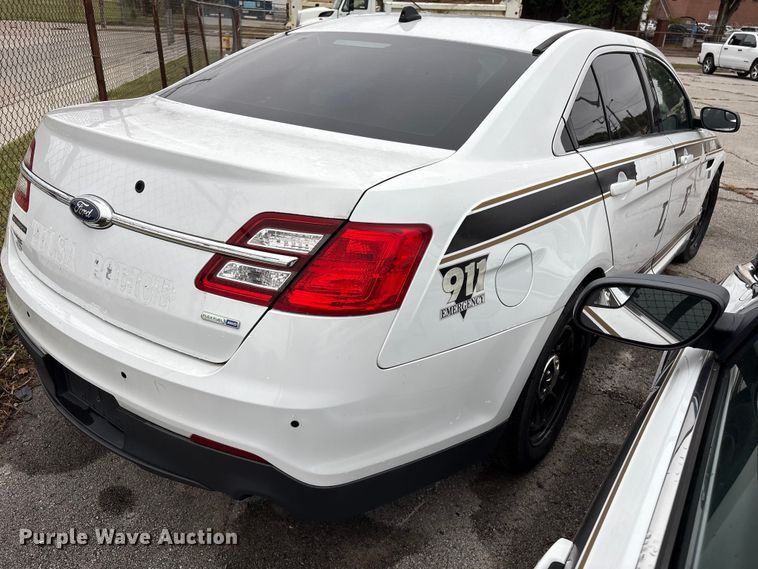 image for item EG8819 2016 Ford Taurus Police Interceptor 