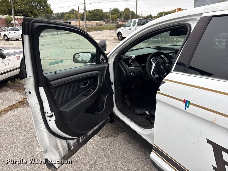 image for item EG8819 2016 Ford Taurus Police Interceptor 