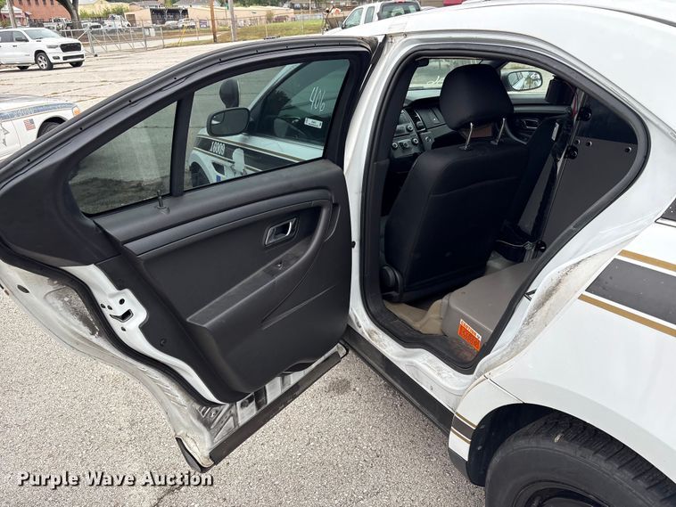 image for item EG8819 2016 Ford Taurus Police Interceptor 