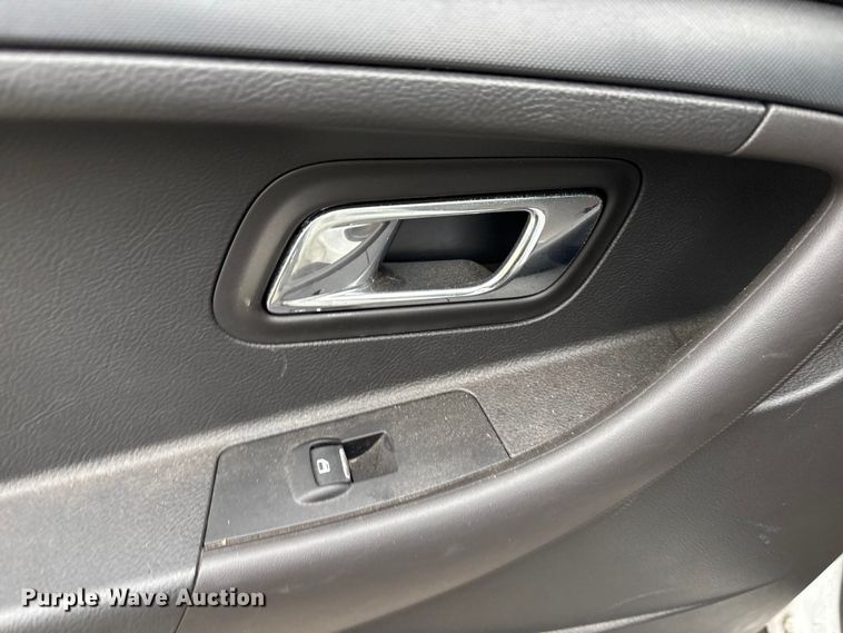 image for item EG8819 2016 Ford Taurus Police Interceptor 