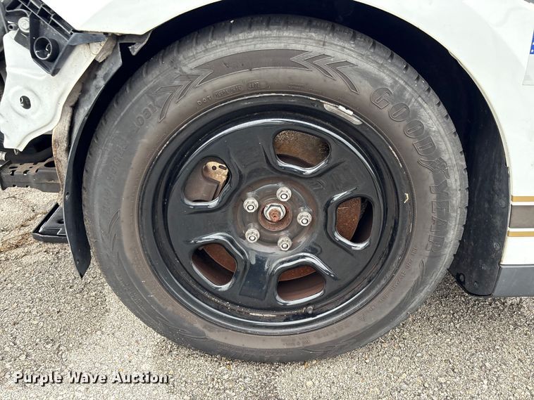 image for item EG8819 2016 Ford Taurus Police Interceptor 