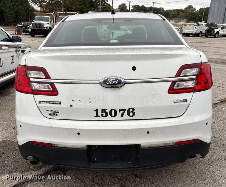 image for item EG8820 2015 Ford Taurus Police Interceptor 