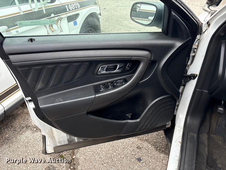 image for item EG8820 2015 Ford Taurus Police Interceptor 