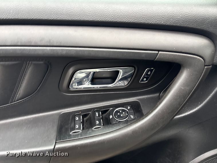 image for item EG8820 2015 Ford Taurus Police Interceptor 