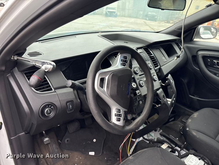 image for item EG8820 2015 Ford Taurus Police Interceptor 