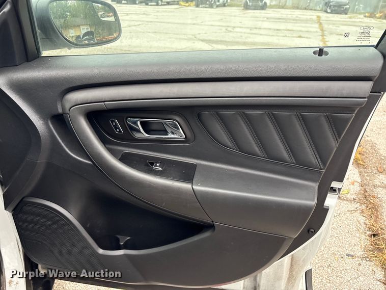 image for item EG8820 2015 Ford Taurus Police Interceptor 