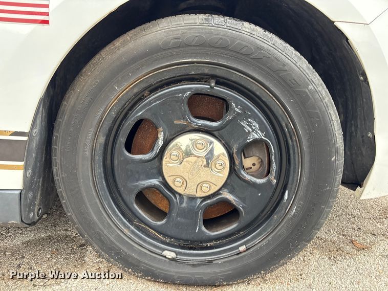 image for item EG8820 2015 Ford Taurus Police Interceptor 