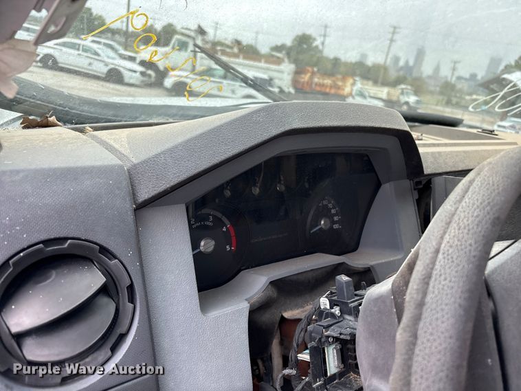 image for item EG8821 2012 Ford F250 SuperCab utility bed pickup truck