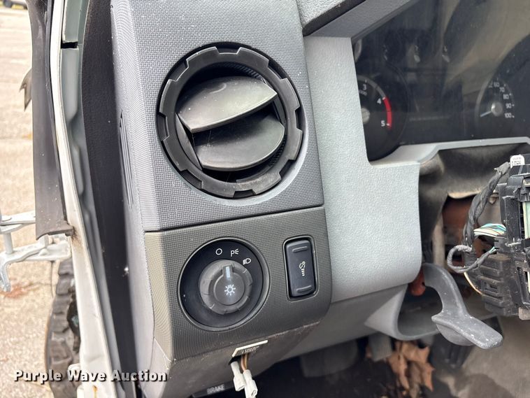 image for item EG8821 2012 Ford F250 SuperCab utility bed pickup truck