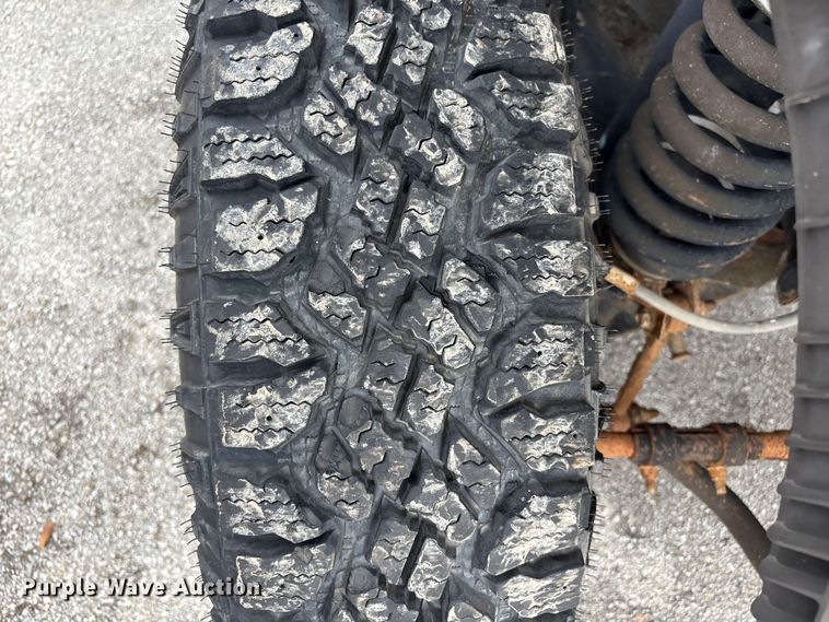 image for item EG8821 2012 Ford F250 SuperCab utility bed pickup truck