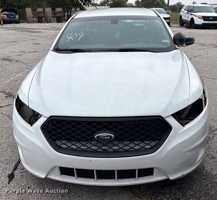 image for item EG8822 2015 Ford Taurus Police Interceptor 