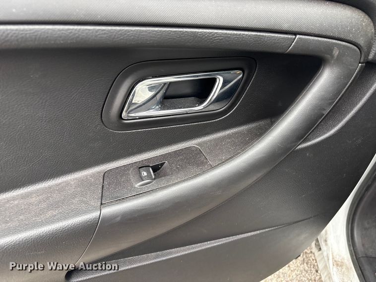 image for item EG8822 2015 Ford Taurus Police Interceptor 