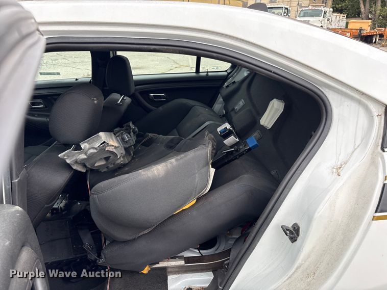 image for item EG8822 2015 Ford Taurus Police Interceptor 