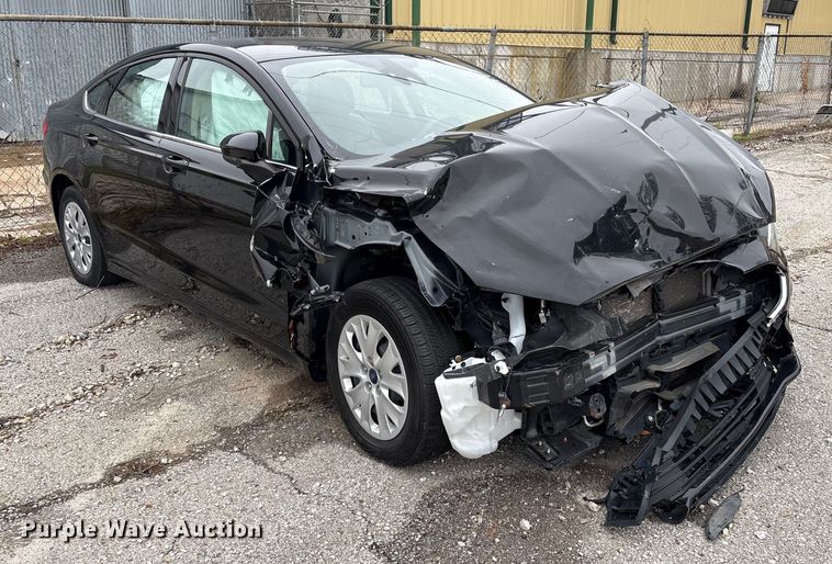 image for item EG8824 2019 Ford Fusion 