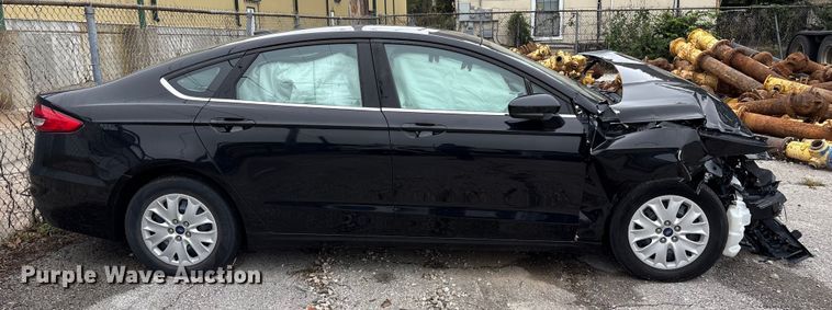 image for item EG8824 2019 Ford Fusion 